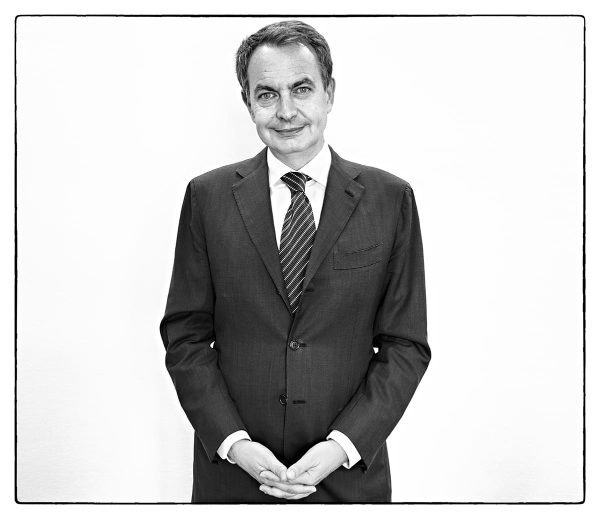 Black and white studio portrait of José Luis Rodríguez Zapatero, politician, from the series Ñ by Álvaro Ybarra Zavala.